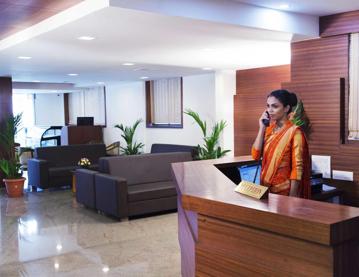 Hotel Rainbow Suites Kannur Extérieur photo