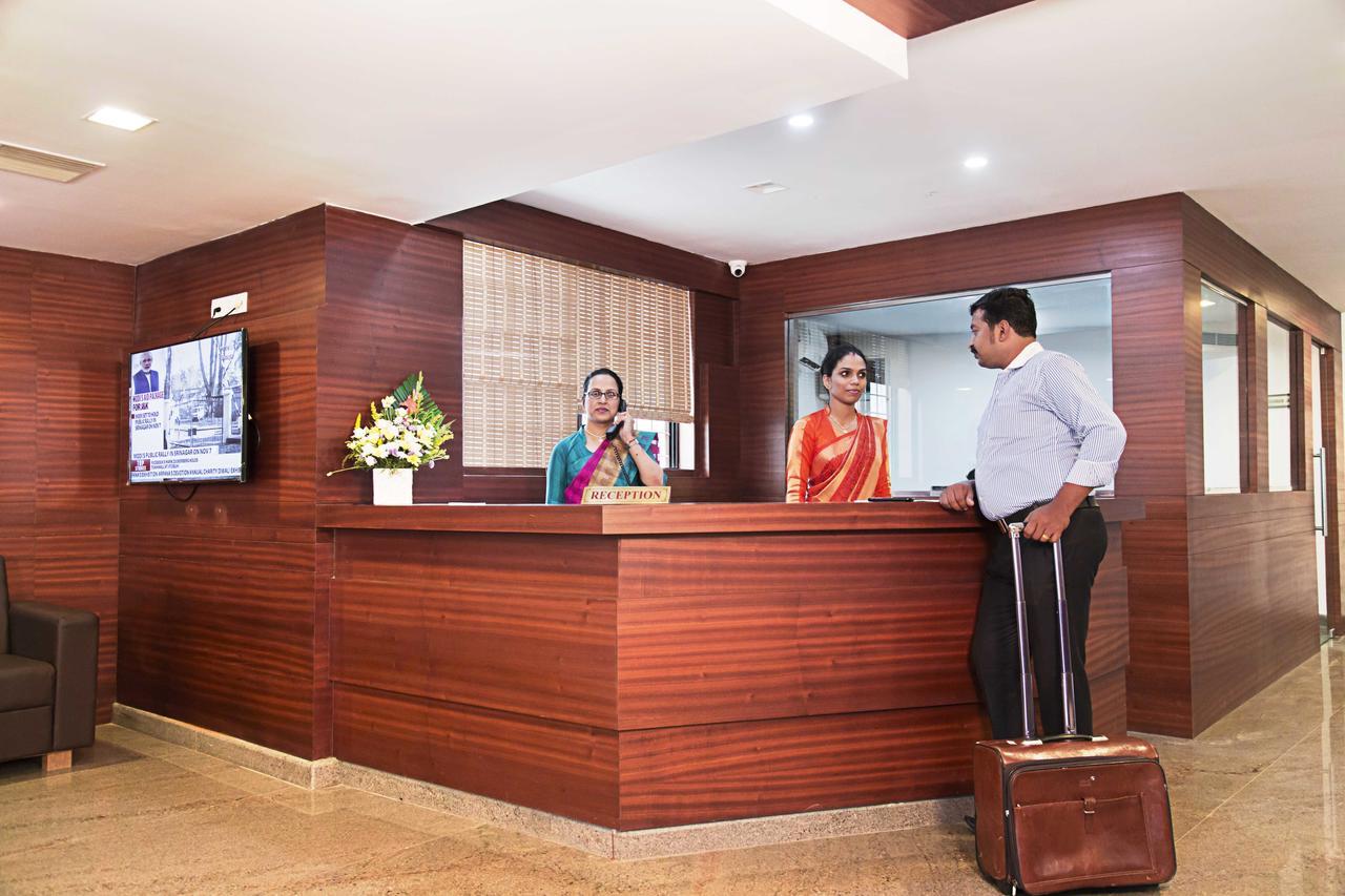 Hotel Rainbow Suites Kannur Extérieur photo