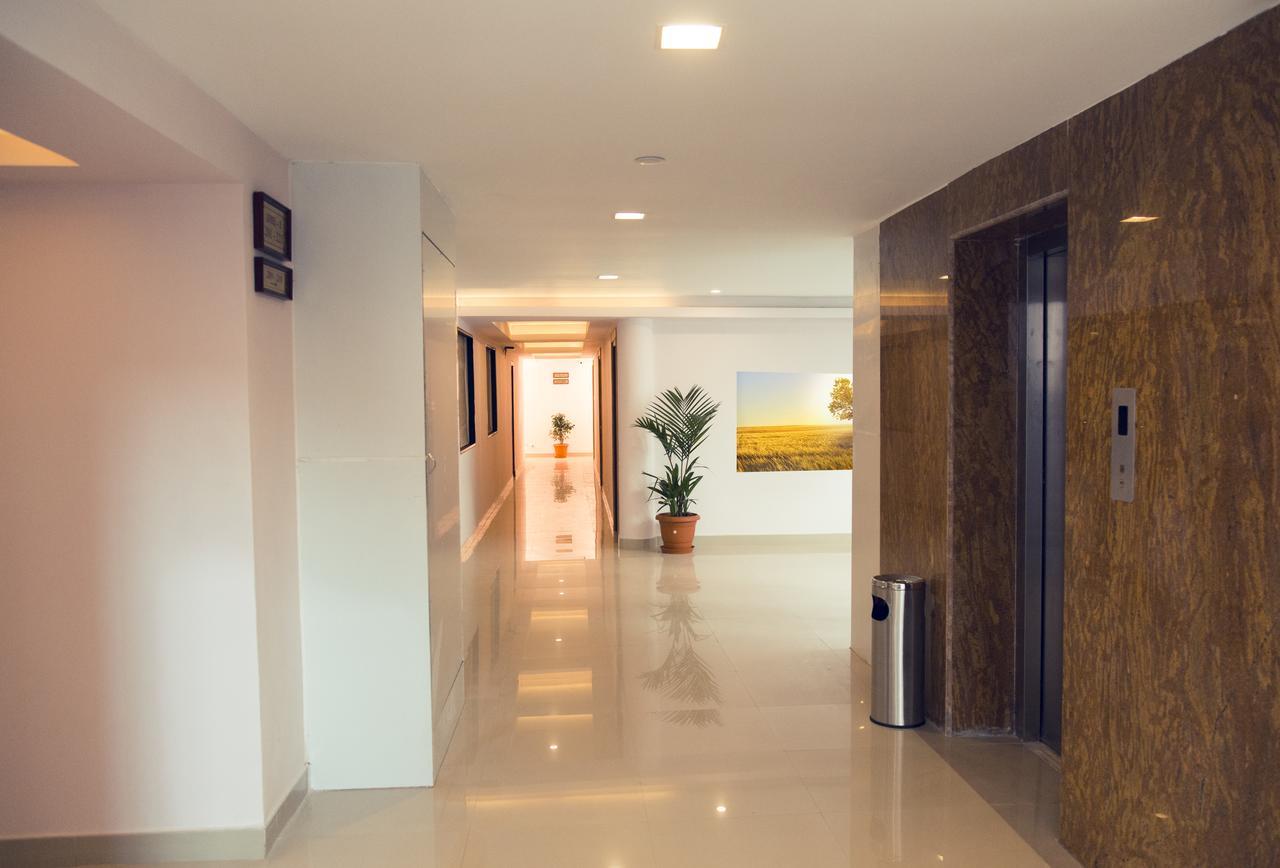 Hotel Rainbow Suites Kannur Extérieur photo